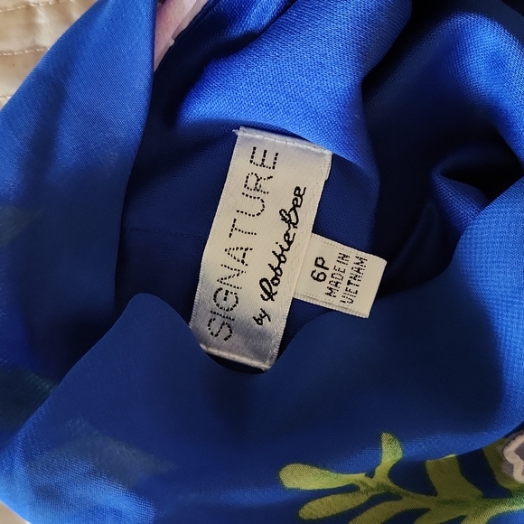 Signature by Robbie Bee Floral Dress - Picture 8 of 10